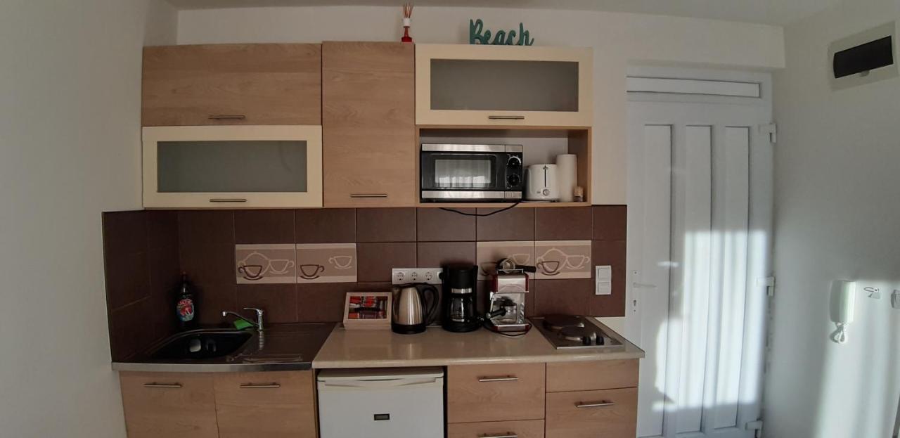 Riviera Wellness Apartman Шіофок Екстер'єр фото